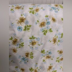 Vintage twin sheet daisy fabric cotton